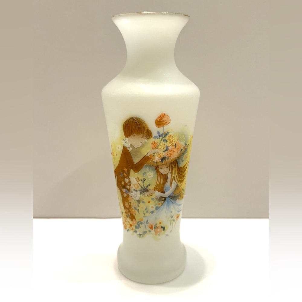 Vintage Napcoware Frosted Glass Vase by Foster – Children & Floral Illustration